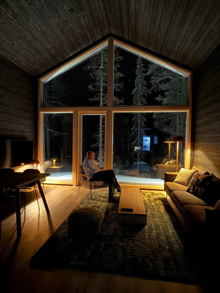 Riekko Lodge Kukas-huvila kalustettuna